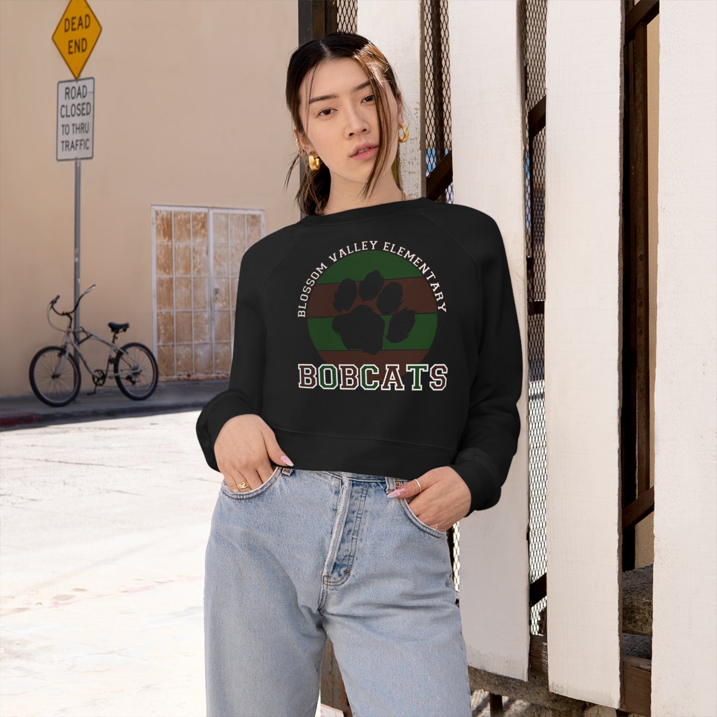 BV Paw Cropped Pullover