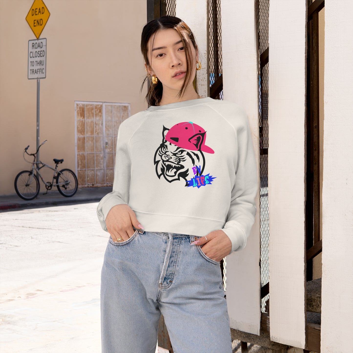 BV Life Cat Adult Cropped Pullover